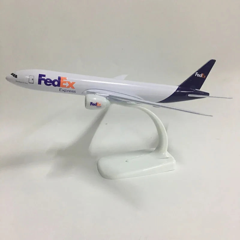 JASON TUTU 20cm Plane Model Airplane Model FedEx Aviation Boeing 777 Aircraft Model 1:300 Diecast Metal Airplanes Planes Toys