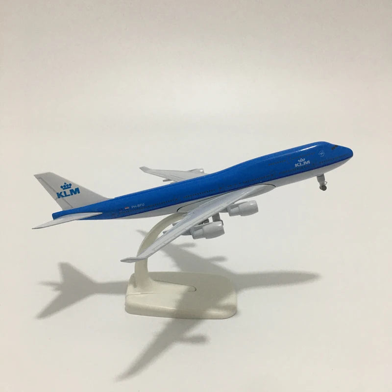 JASON TUTU 20cm Model Aircraft 1:300 scale Diecast
