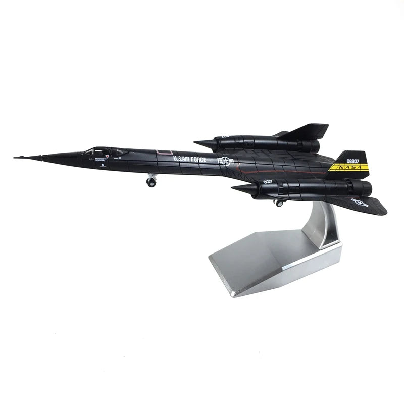 US Air Force SR-71 Blackbird Reconnaissance Aircraft Diecast Model