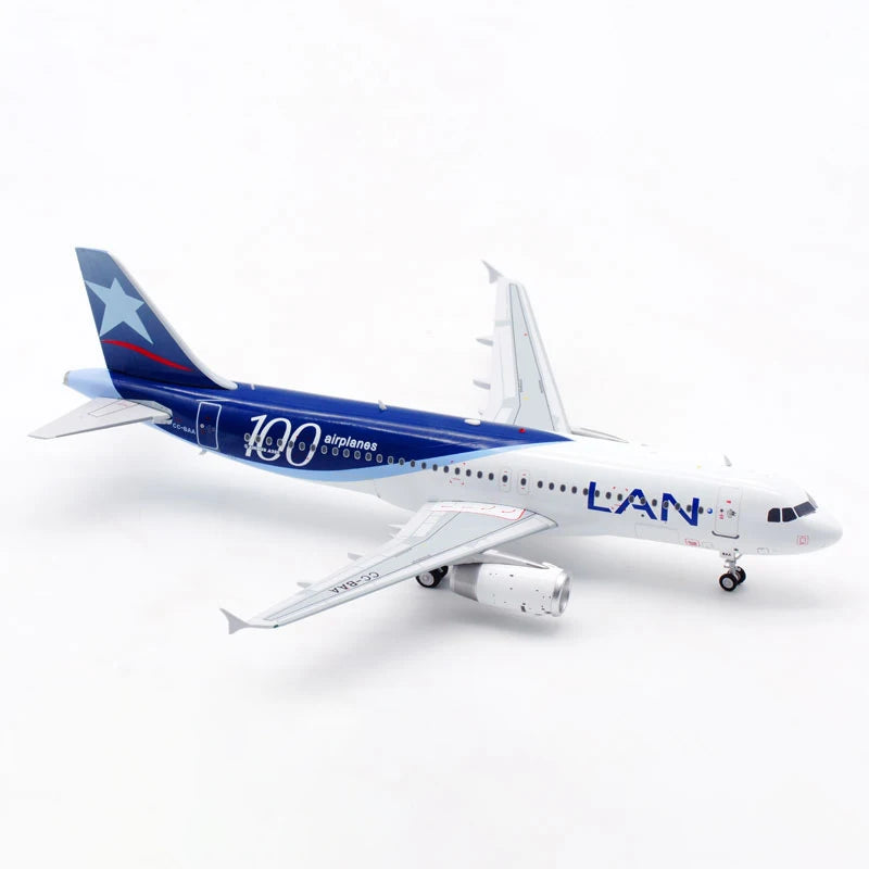 1:200 Scale Chilean A320 CC-BAA aircraft Simulation Airplane Alloy Model Static Display Collectible Gift Toy Souvenir Decration