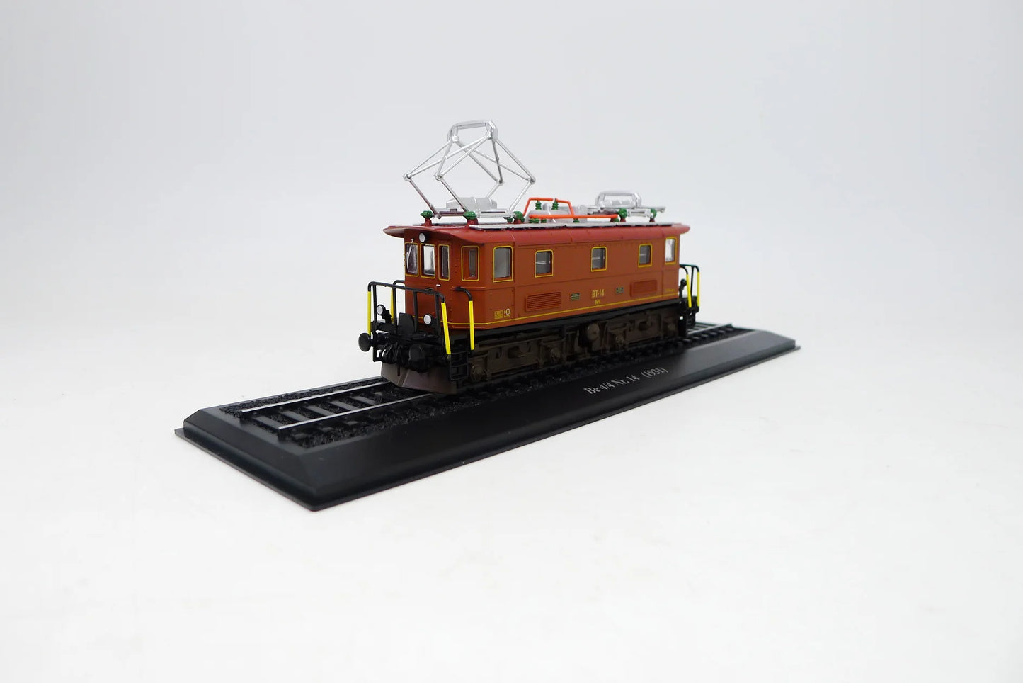 Be 4/4 Nr.14 (1931) TRAIN 1/87 Diecast Model