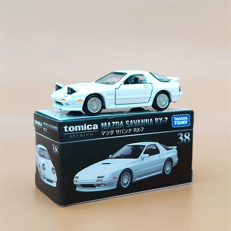 TOMY Mitsubishi Lancer Evolution X (Evo X) JDM 1:64 Diecast Model Car by Maisto