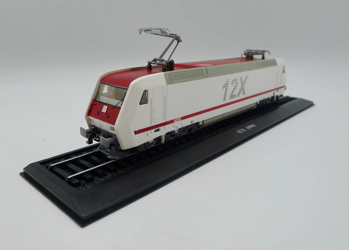 Atlas 12 X (1994) TRAIN 1/87 Diecast Model