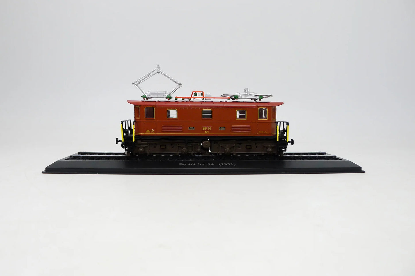 Be 4/4 Nr.14 (1931) TRAIN 1/87 Diecast Model