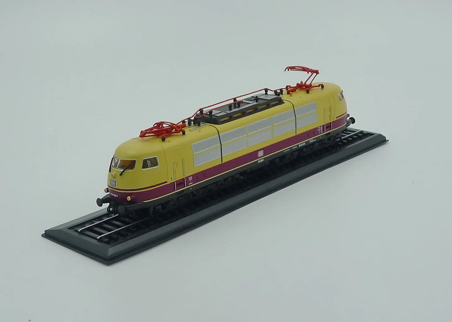 Atlas BR 103 226-7 (1973)TRAIN 1/87 Diecast Model