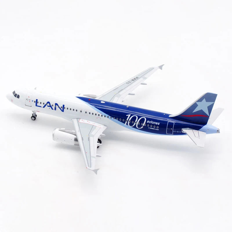 1:200 Scale Chilean A320 CC-BAA aircraft Simulation Airplane Alloy Model Static Display Collectible Gift Toy Souvenir Decration