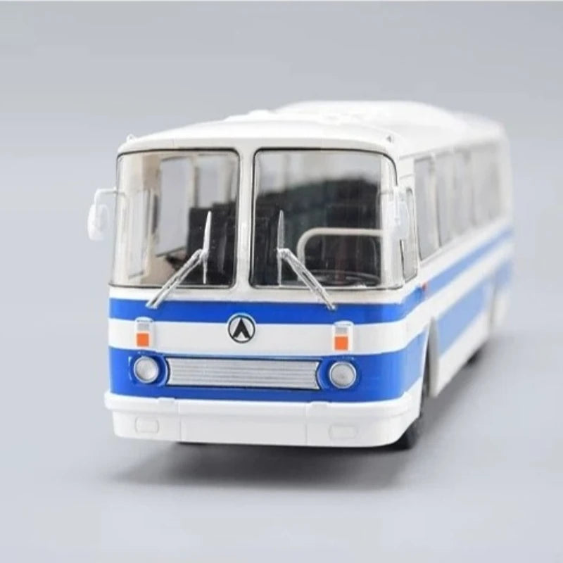 1/43 Scale LAZ-699R Intercity Coach Model Bus
