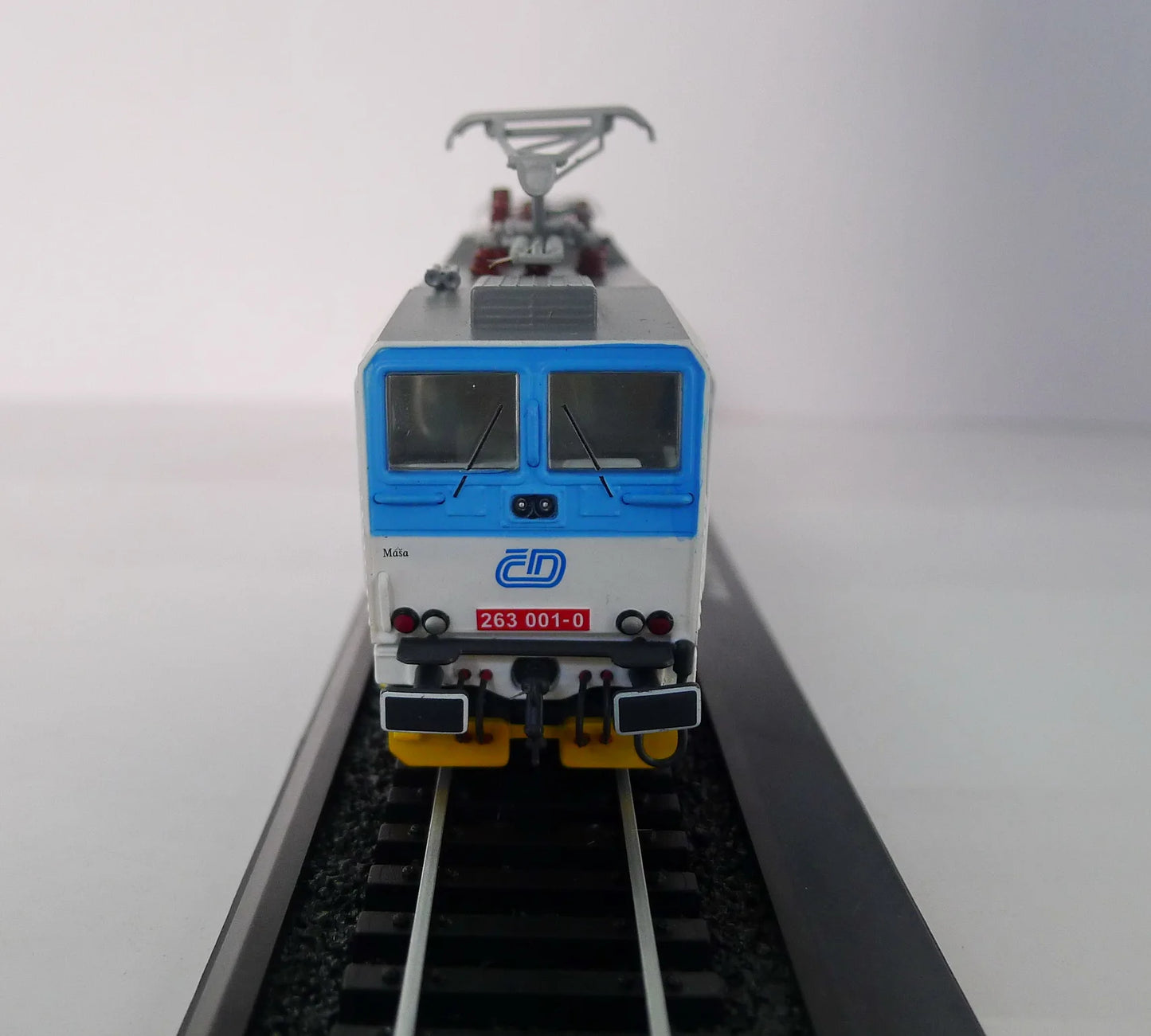 Atlas Řada 263 001 (1984) TRAIN 1/87 Diecast Model