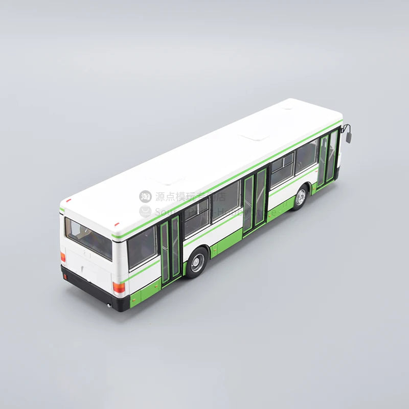 1:43 IKARUS-415.33 City Bus – Plastic Collector Model