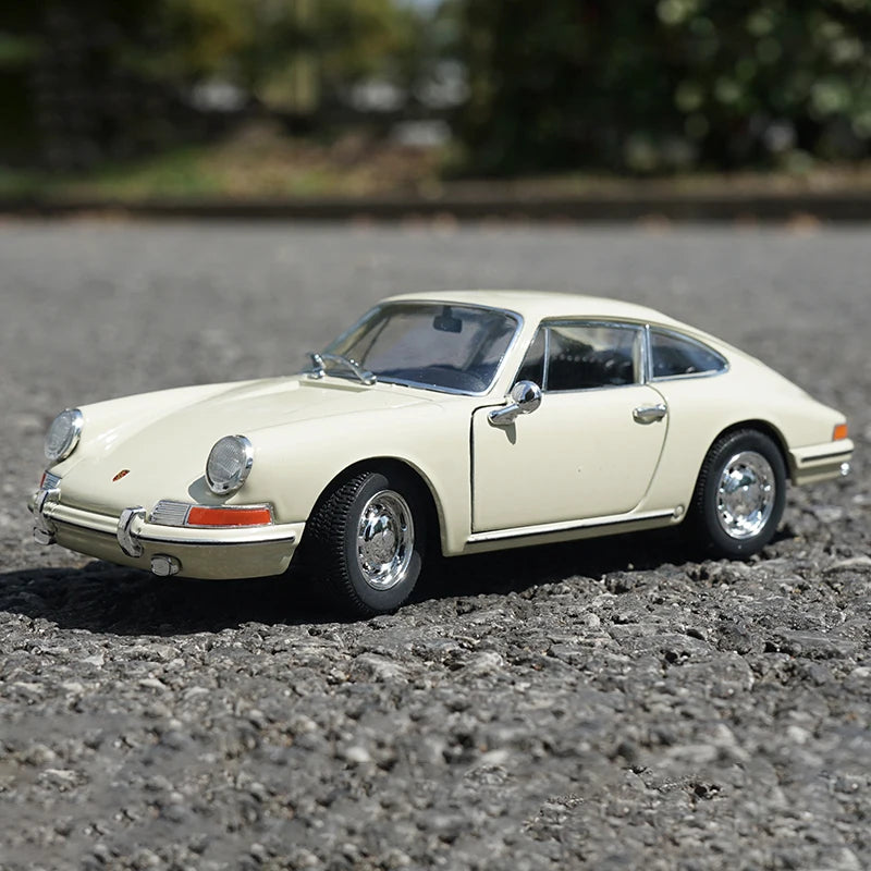 WELLY 1:24 Porsche 911 1964 Alloy Car Model Diecasts & Toy Vehicles Car Model Miniature Scale Model Car Toy For Children
