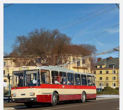 SKODA-14TR Dual-axle Trolleybus Vintage-style Bus 103663 Collectible Static Model