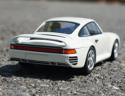 Porsche 959 Diecast Car Model by WELLY