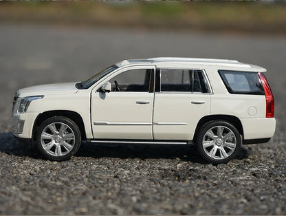 WELLY 1:24 Cadillac Escalade SUV Alloy Diecast Model Car