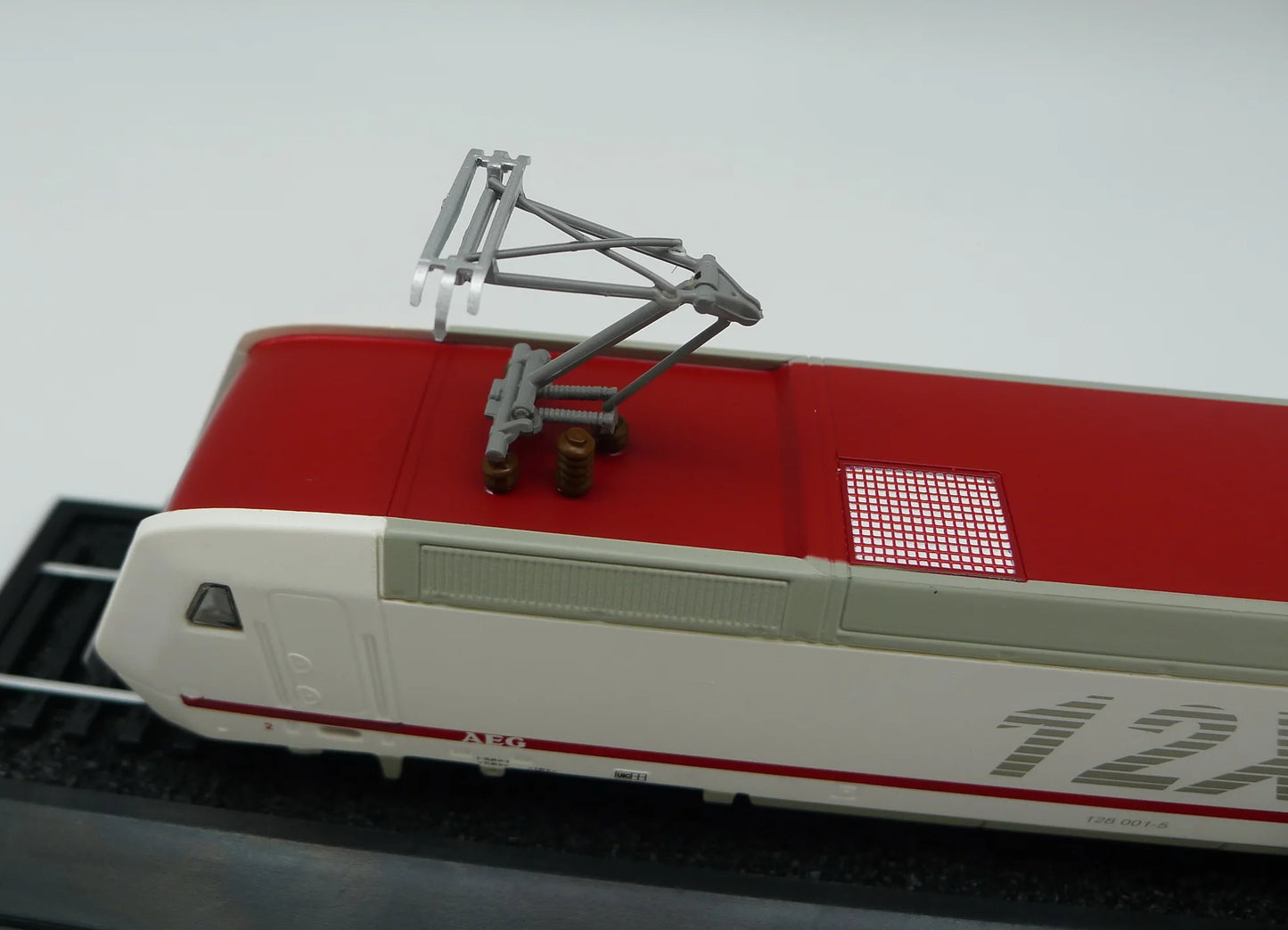 Atlas 12 X (1994) TRAIN 1/87 Diecast Model