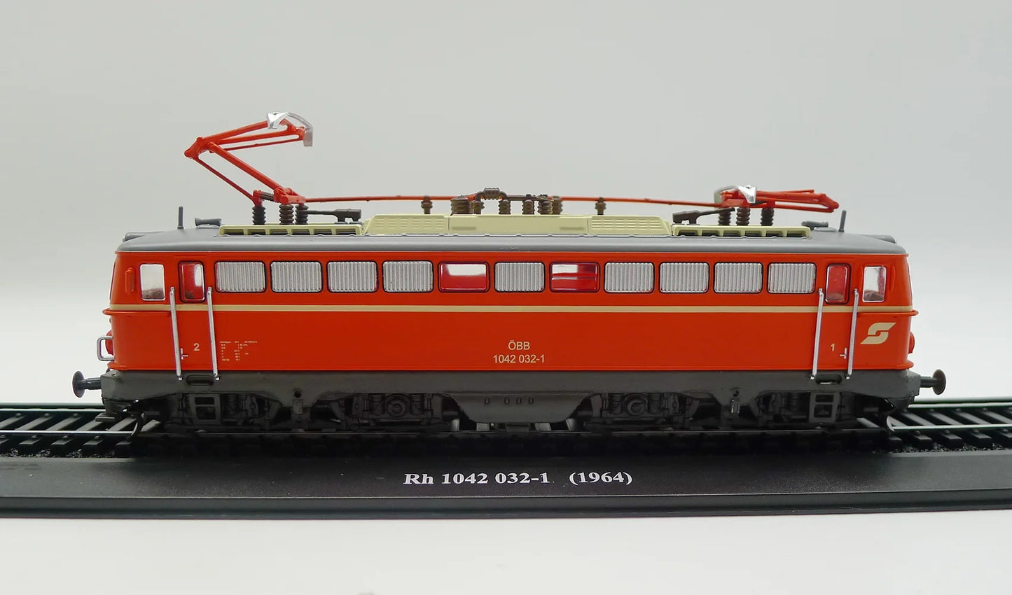 Atlas Rh 1042 032-1  (1964) TRAIN 1/87 Diecast Model