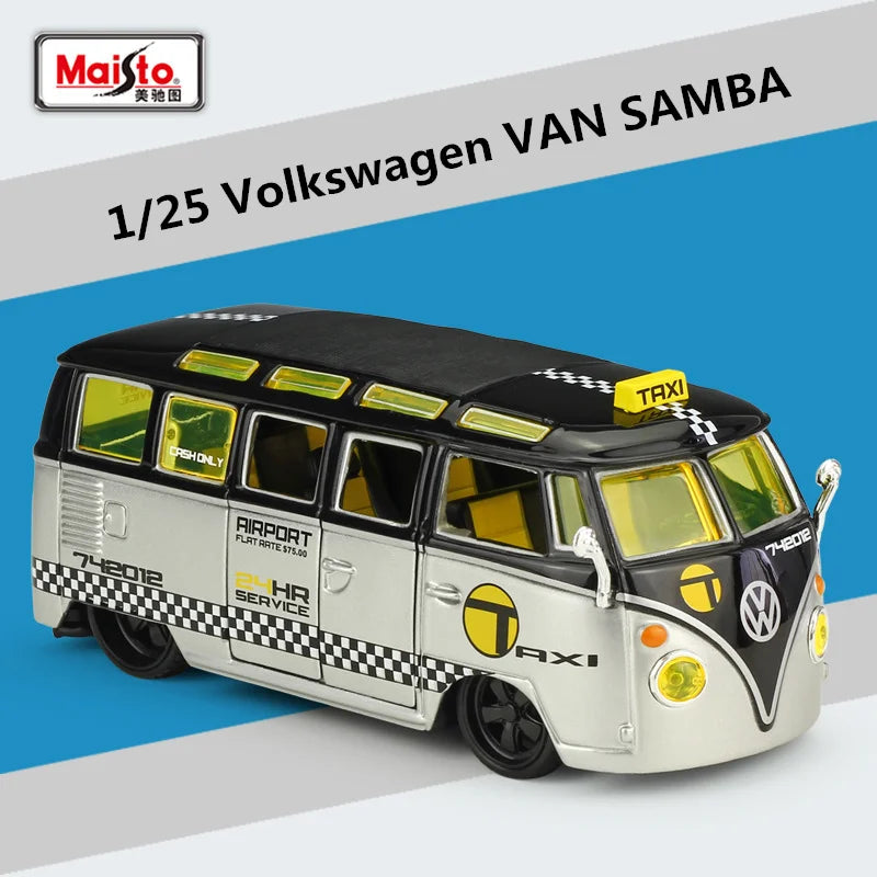 Maisto 1:24 Volkswagen Samba Bus Diecast Model