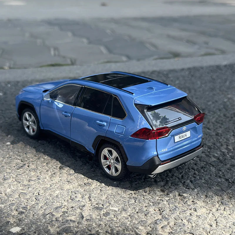 Toyota RAV4 1:24 Diecast Alloy SUV Model Car with Sound & Light