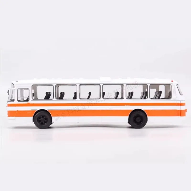 MODEL RTR 1:43 LAZ-699R Retro Intercity Bus Collectible Model
