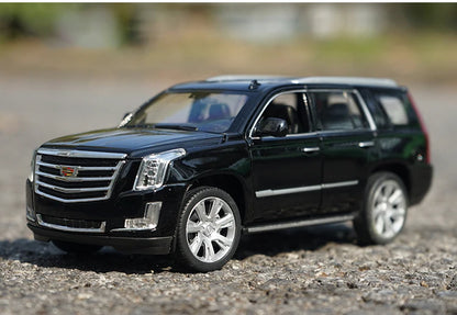 WELLY 1:24 Cadillac Escalade SUV Alloy Diecast Model Car