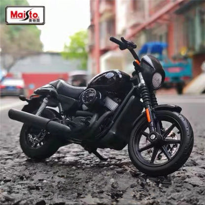 Maisto 1:12 Harley-Davidson 2015 Street 750 Diecast Motorcycle Model