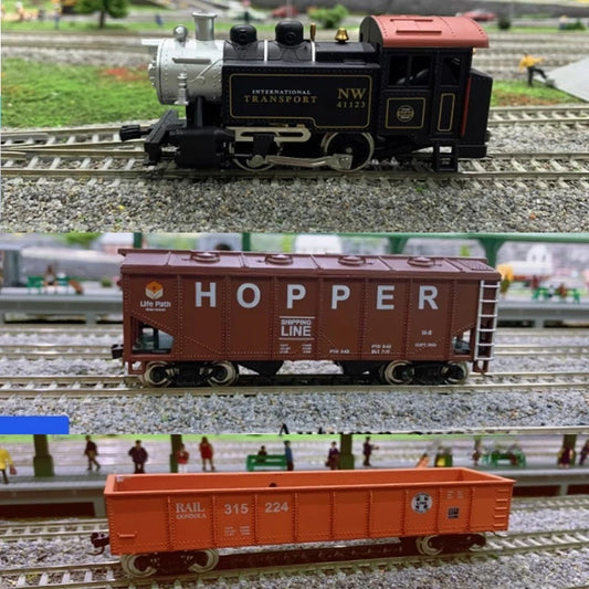 HO Scale 1:87 Electric Model Train Set with Locomotive, Carriages and Track
