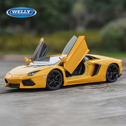 WELLY 1:24 Lamborghini Aventador LP700-4 Diecast Model Car – Alloy Metal Collectible