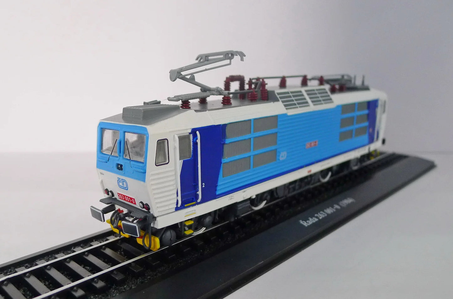 Atlas Řada 263 001 (1984) TRAIN 1/87 Diecast Model