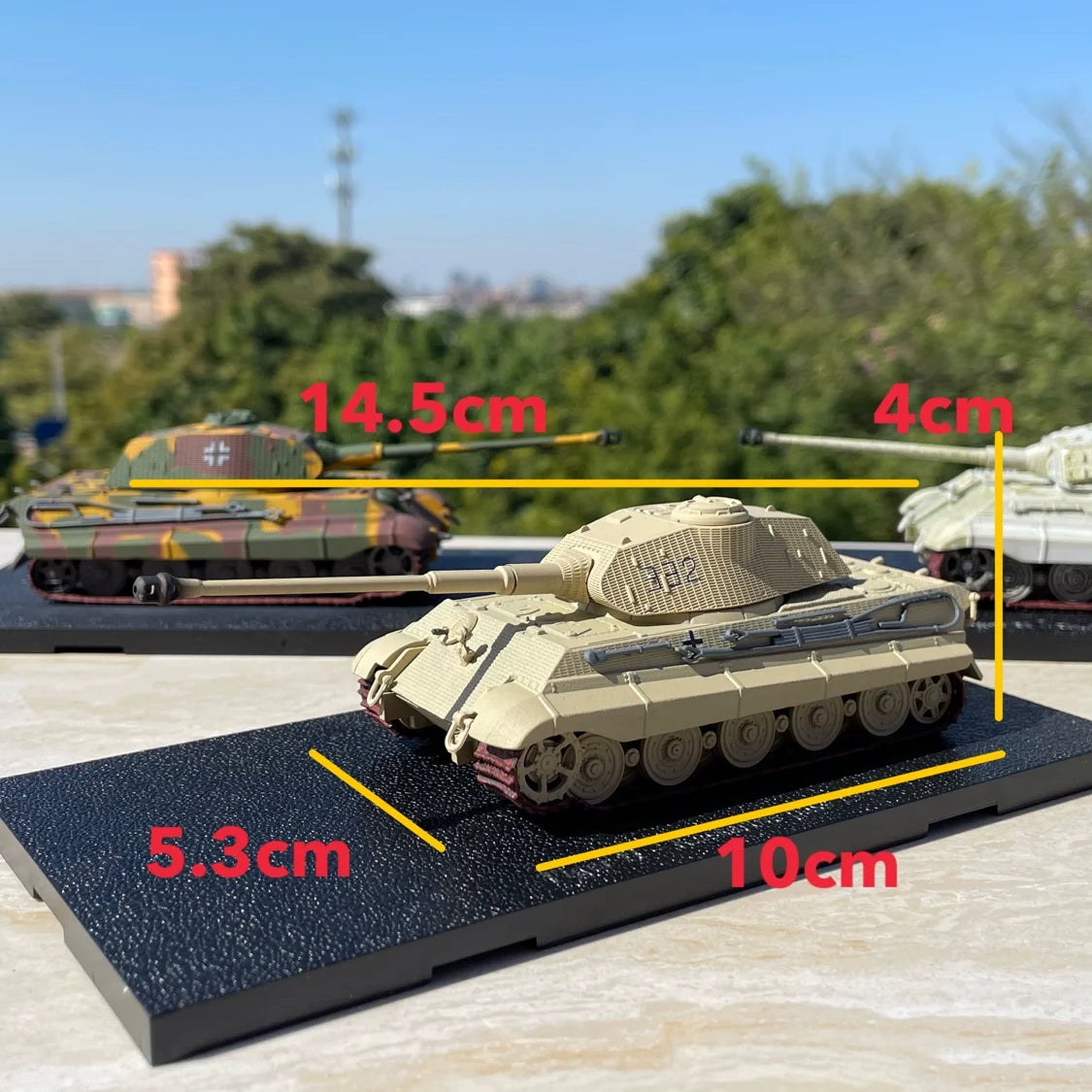 Tank Armored Vehicle Diecast Collectible Model