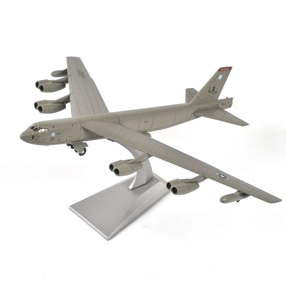 JASON TUTU 1/200 Scale Alloy Model Diecast Aircraft Model B52 Bomber Military Fighter B-52 Drop Shipping