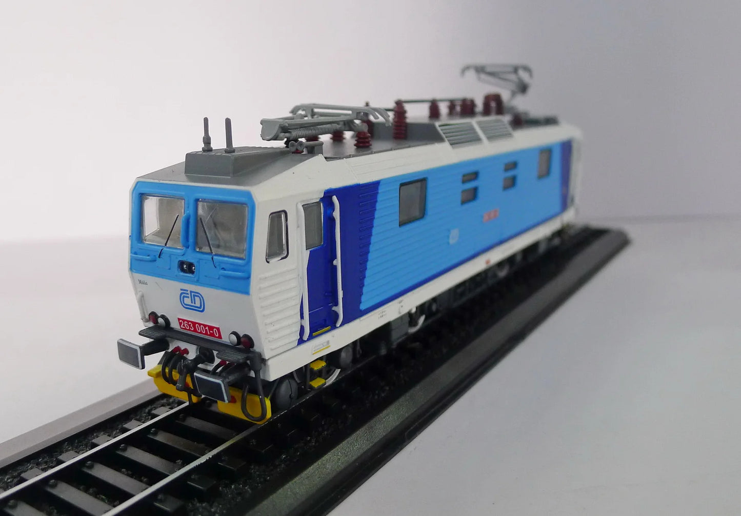 Atlas Řada 263 001 (1984) TRAIN 1/87 Diecast Model